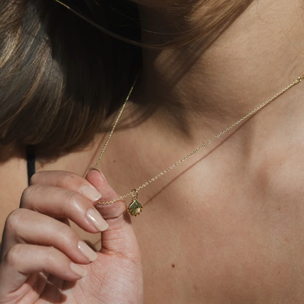 Super She Shell Necklace