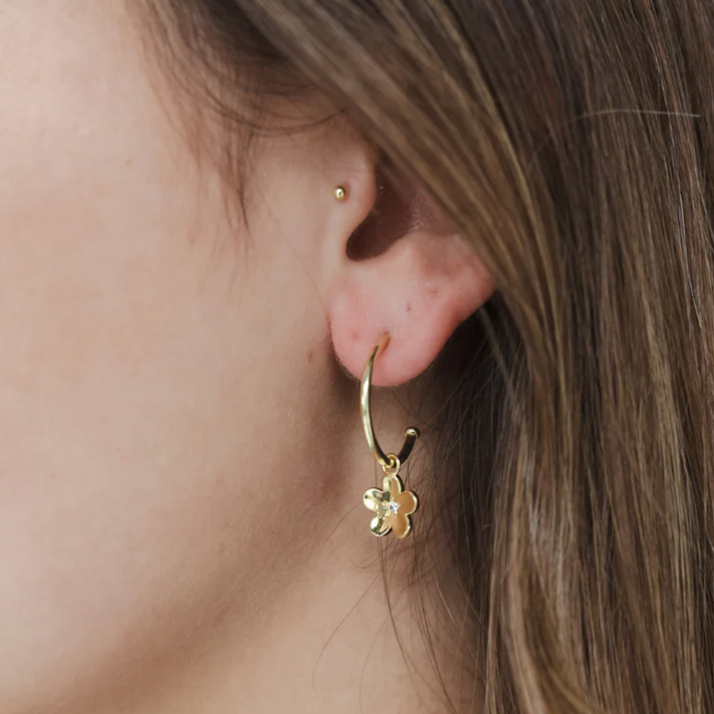 Super Daisy Day Hoop Studs