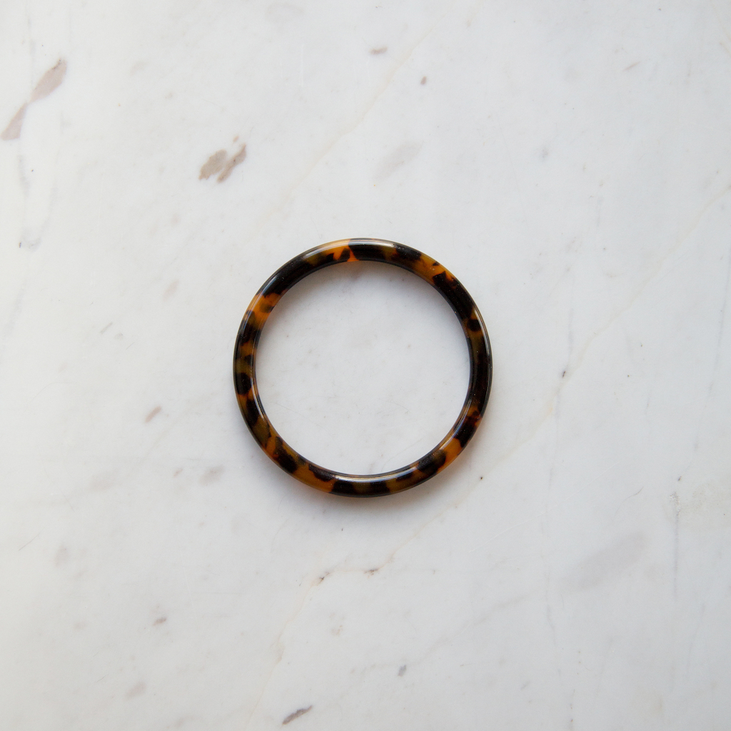 Bold Bangle | Dark Tort