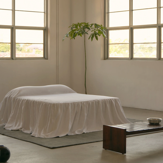 Chateau Bed Veil | Ivory