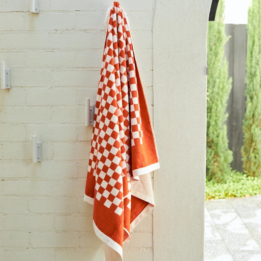Roman Organic Cotton Pool Towel  |  Sun & Ecru